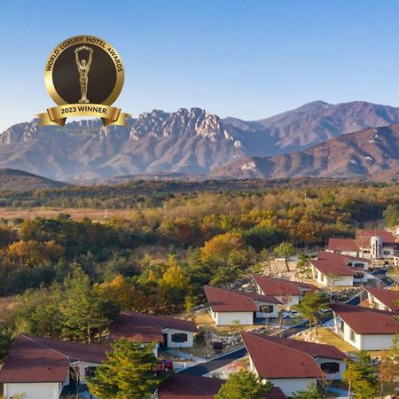 Kensington Resort Seorak Valley Sokcho Zewnętrze zdjęcie