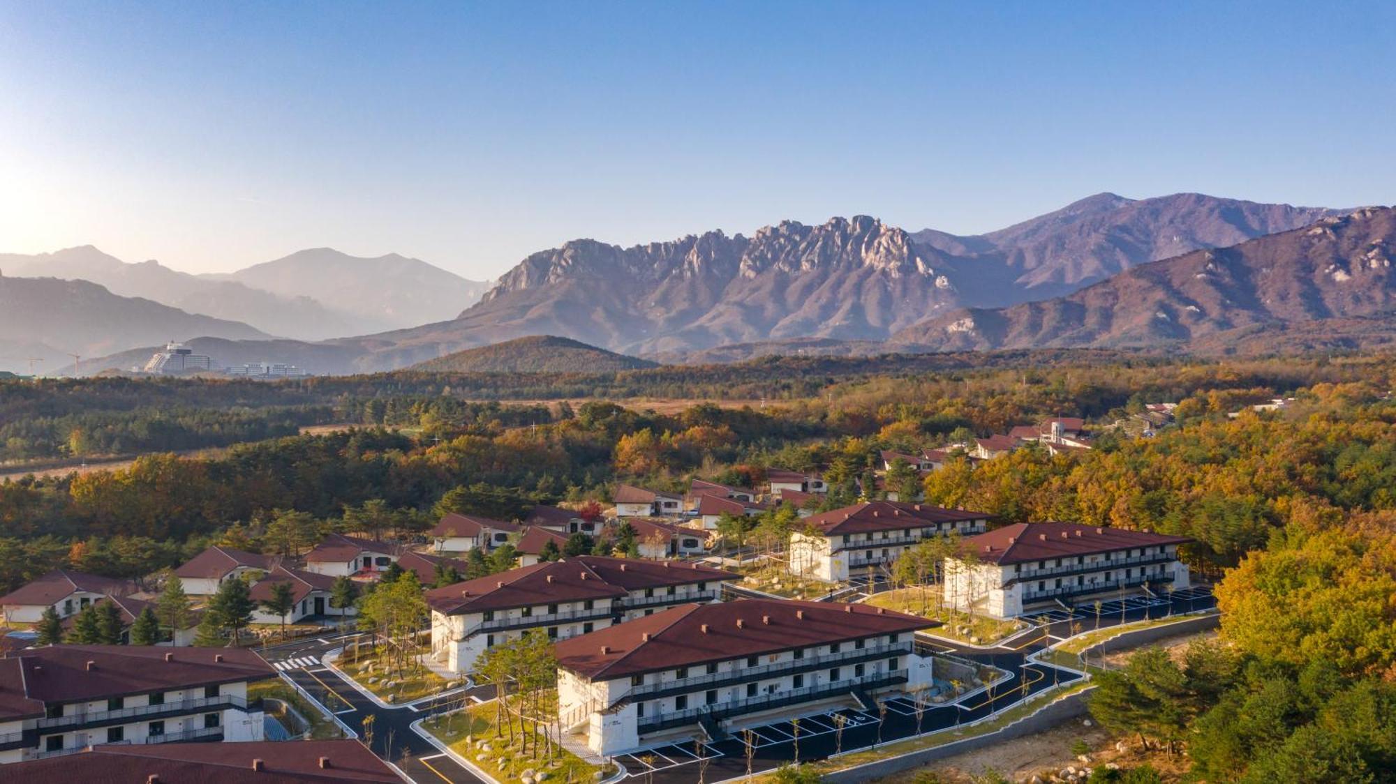 Kensington Resort Seorak Valley Sokcho Zewnętrze zdjęcie